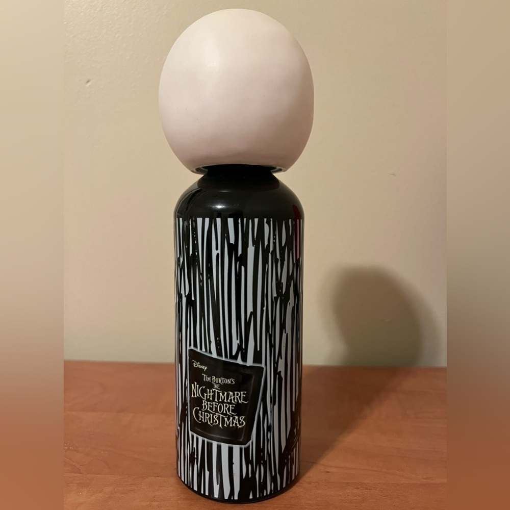 NIGHTMARE BEFORE CHRISTMAS Jack and Sally Aluminum Bottles - Picture 6 of 10